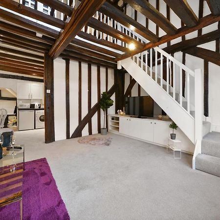 The Stunning Luxury Duplex Of Canterbury Eksteriør billede