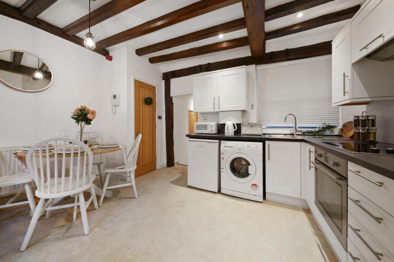 The Stunning Luxury Duplex Of Canterbury Eksteriør billede
