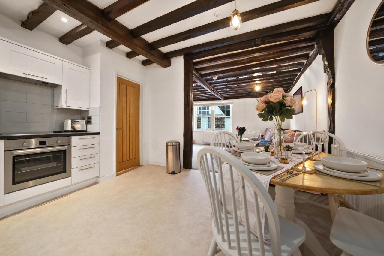 The Stunning Luxury Duplex Of Canterbury Eksteriør billede