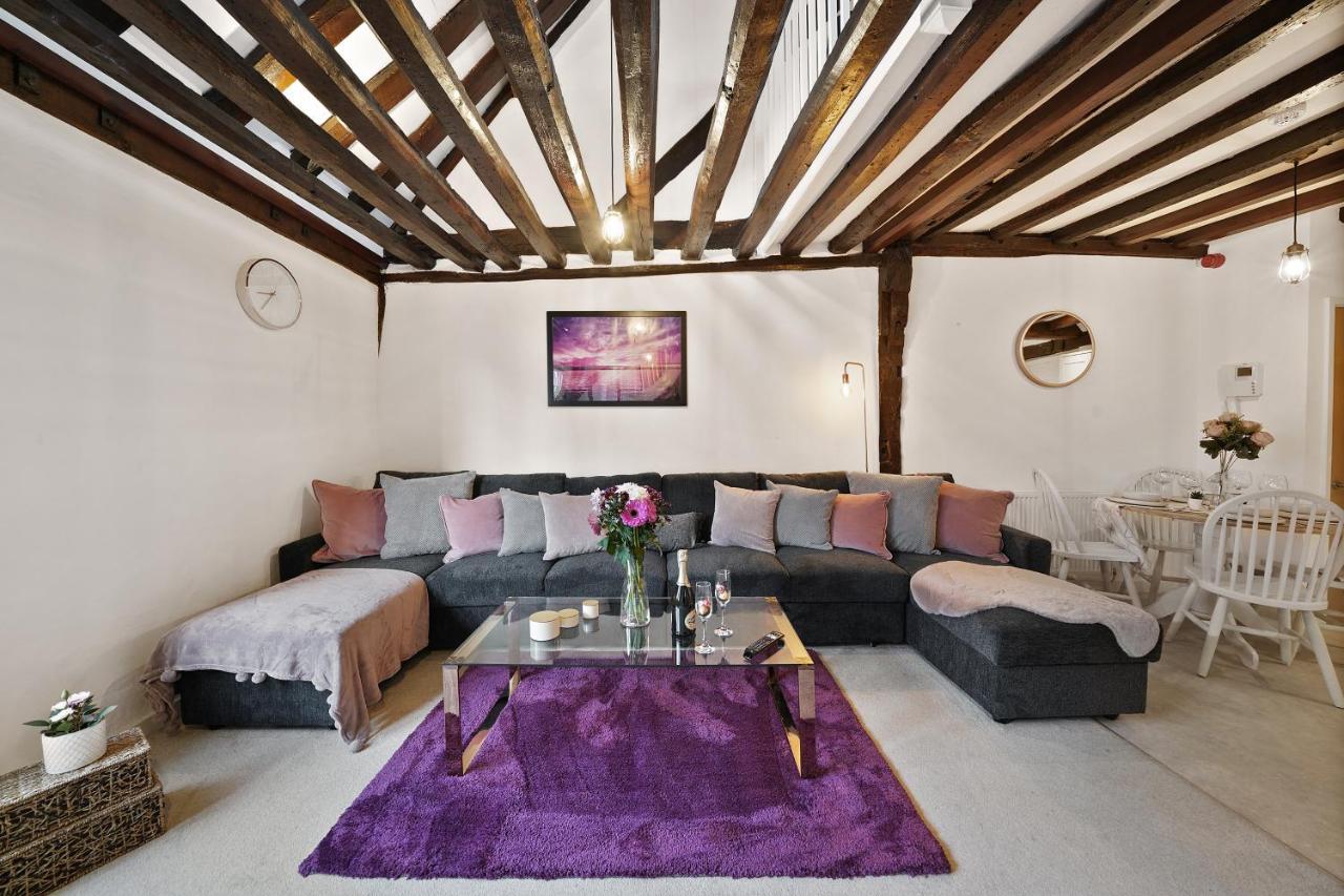 The Stunning Luxury Duplex Of Canterbury Eksteriør billede