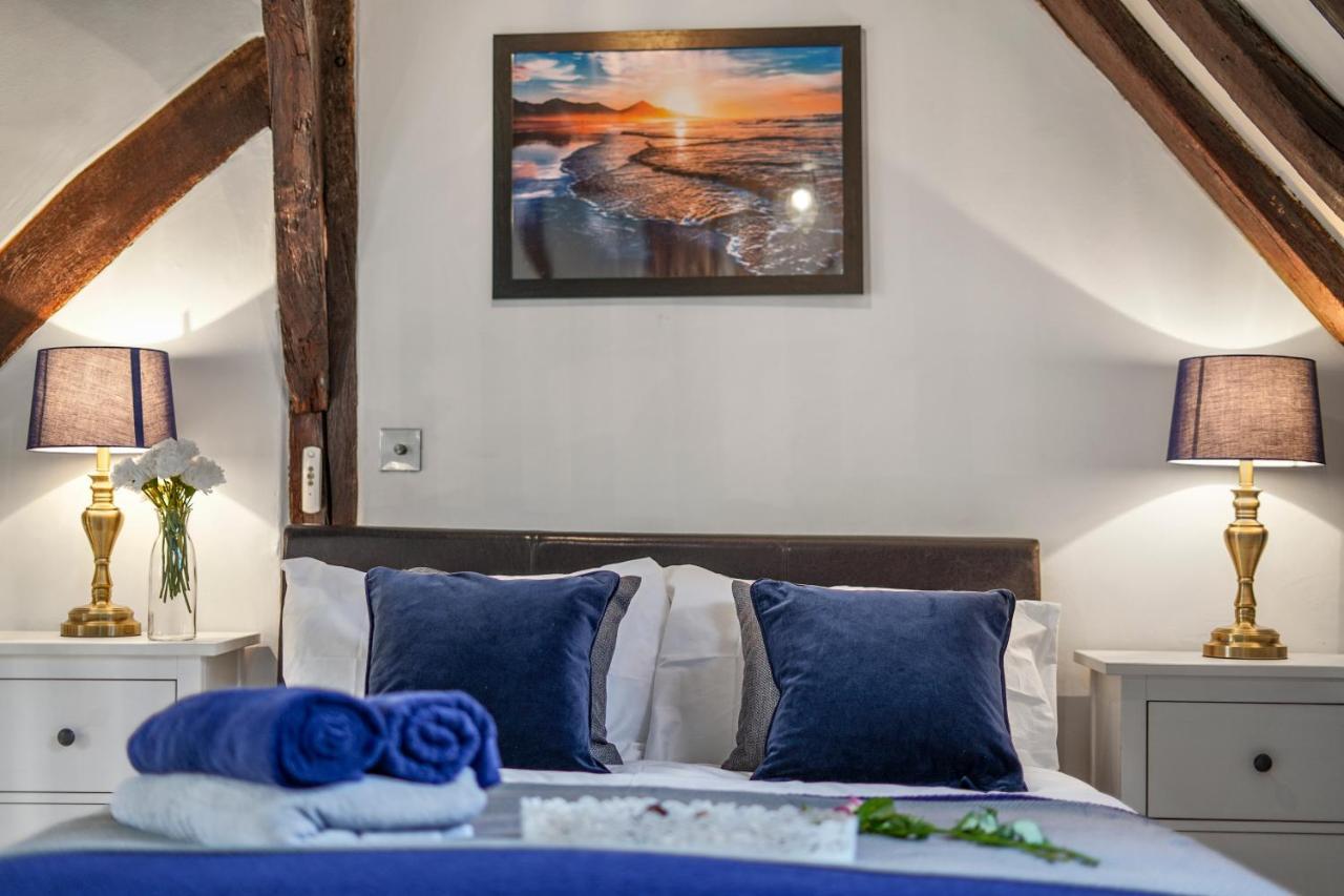 The Stunning Luxury Duplex Of Canterbury Eksteriør billede