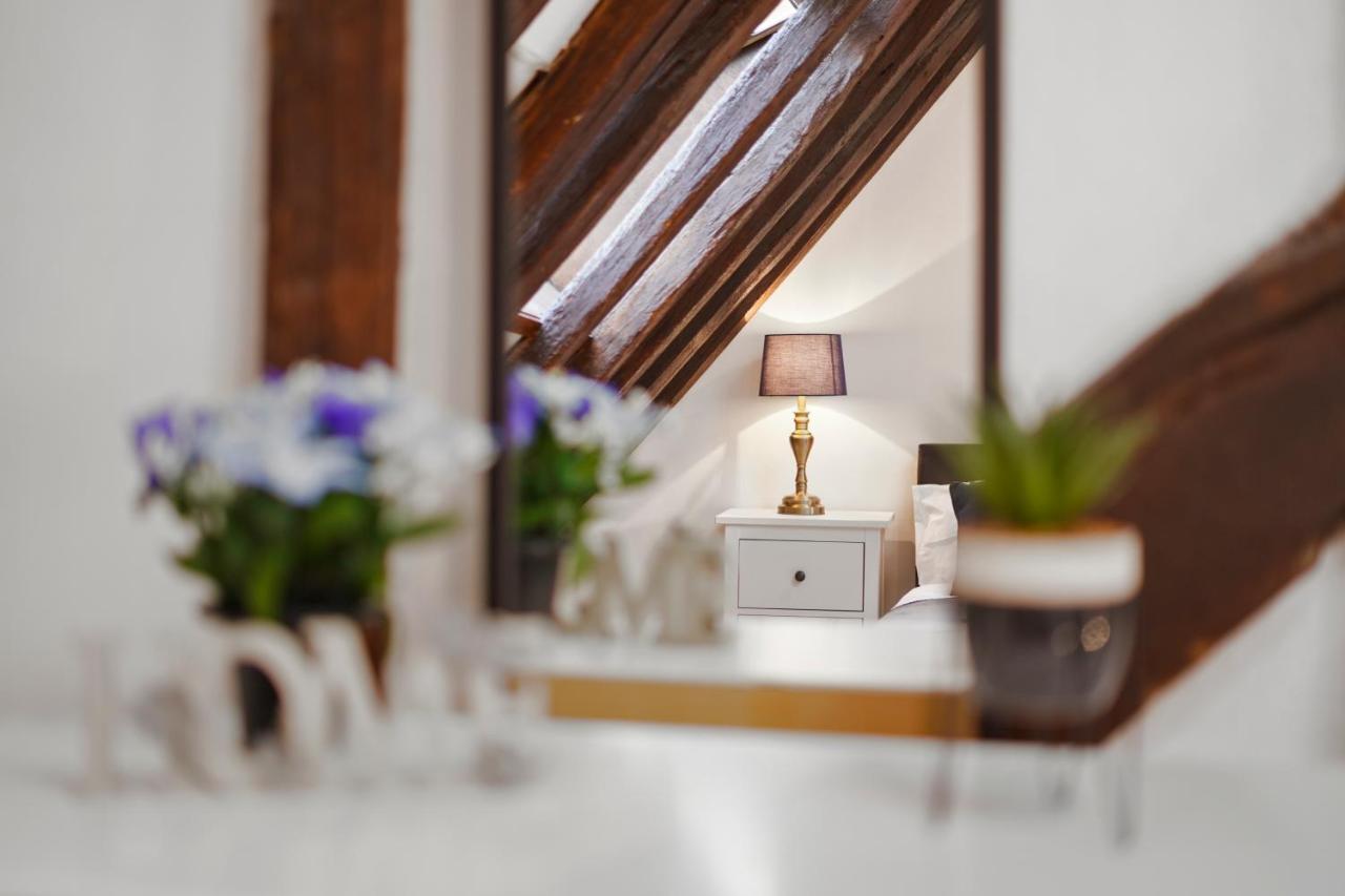 The Stunning Luxury Duplex Of Canterbury Eksteriør billede