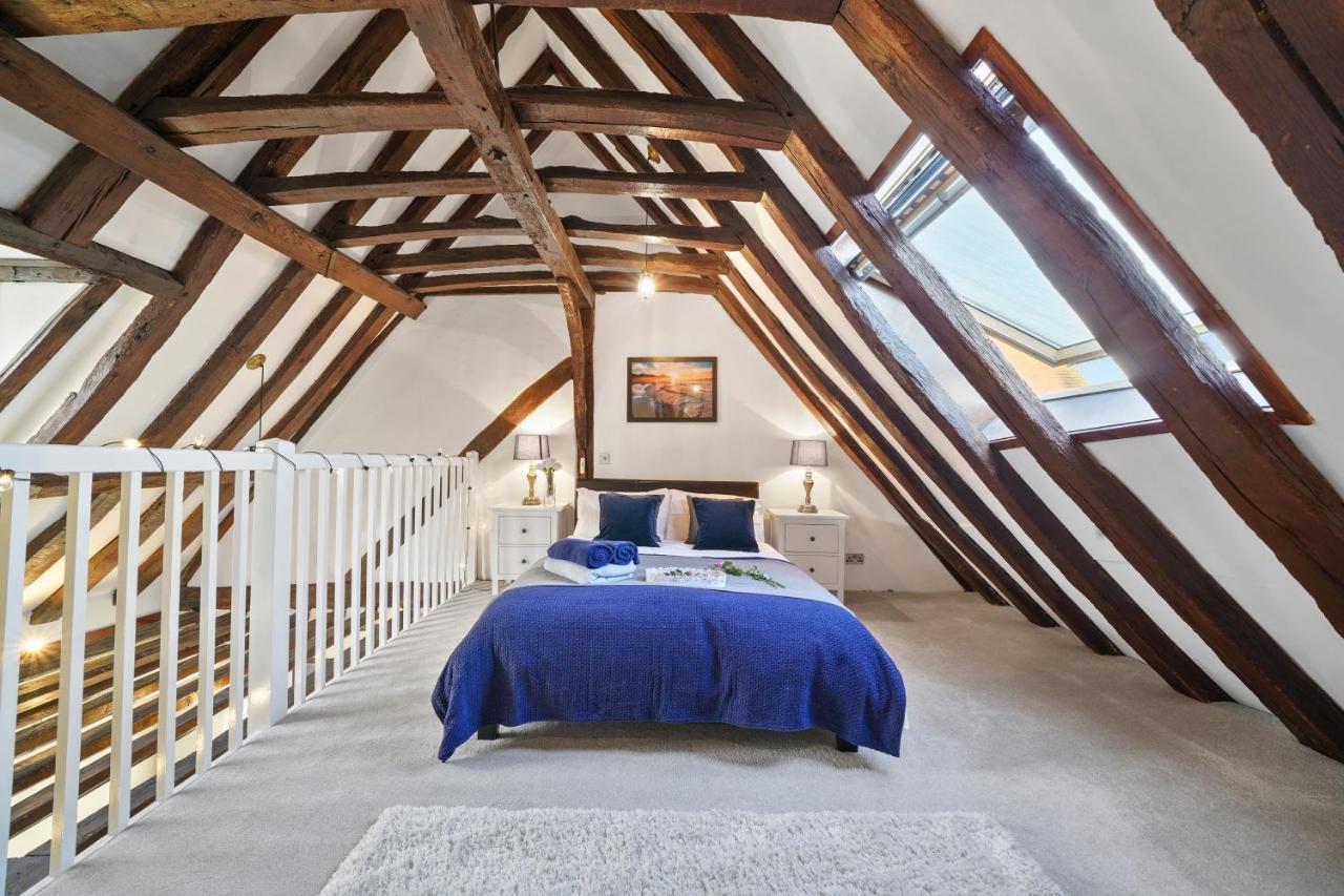 The Stunning Luxury Duplex Of Canterbury Eksteriør billede